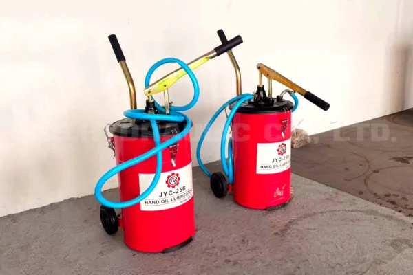 1.3รีวิว-ถังเติมน้ำมันเกียร์มือโยก 25 ลิตร รุ่น JYC-25B