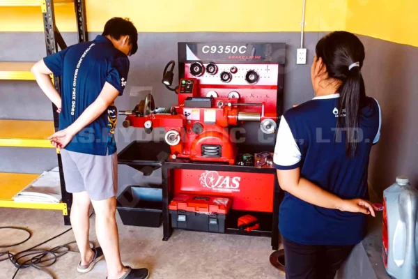 2.รีวิว-เครื่องเจียรจานเบรค (รุ่น C9350C)