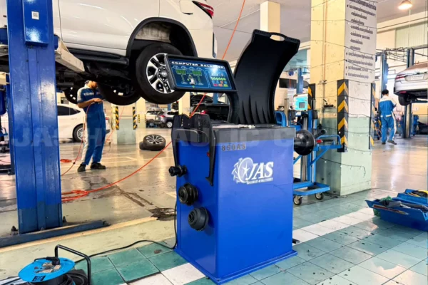 3.3รีวิว-เครื่องถ่วงล้อ มีฝาครอบ (รุ่น 850AS)