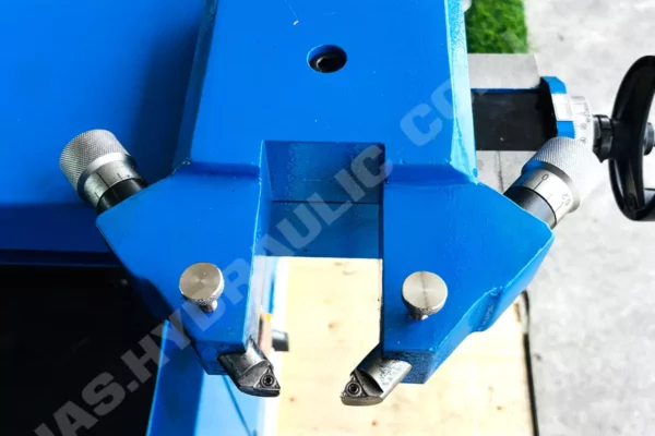 3.จุดเด่นสินค้า-เครื่องเจียรจานเบรค รุ่น C9345