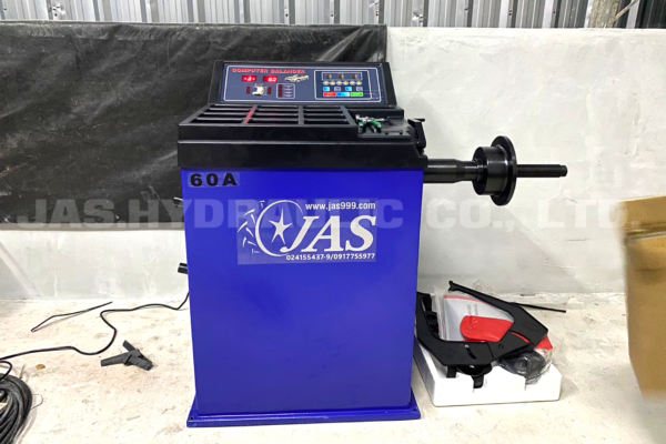 เครื่องถ่วงล้อ รุ่น 60A)7