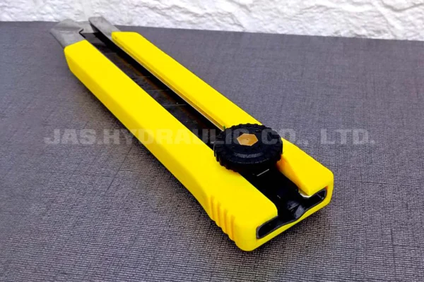 3.รีวิว-BST-คัตเตอร์ BST-03569