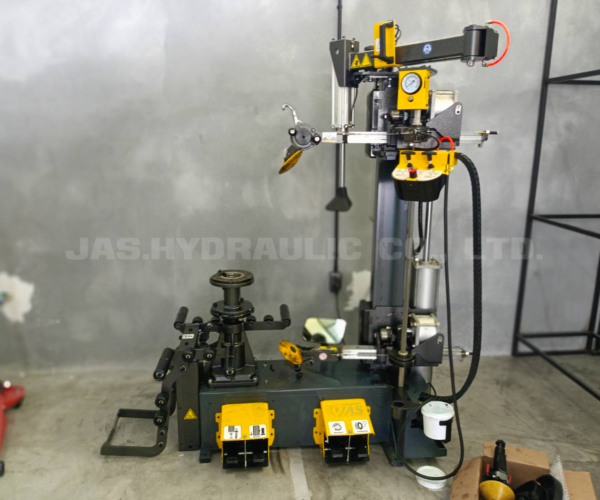 1.รีวิว-เครื่องถอดยาง รุ่น D-550