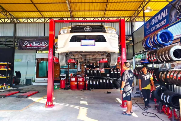 3.รีวิว-ลิฟท์ยกรถคานบน 4.5 ตัน (รุ่น L-LM587)